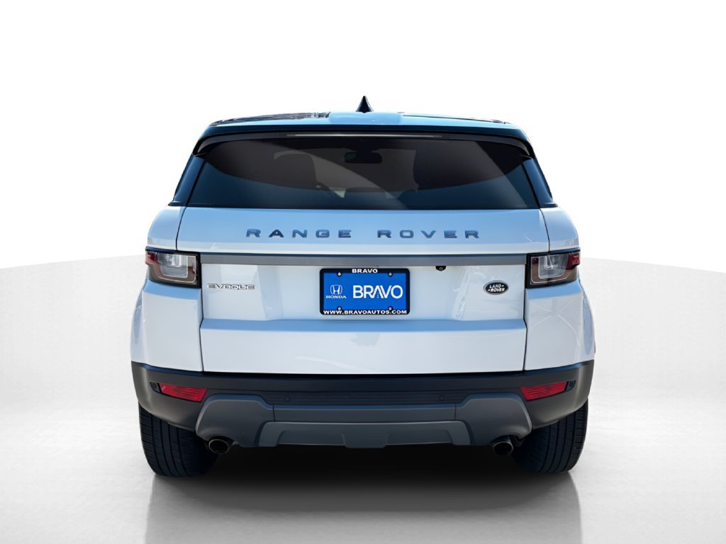 Used 2019 Land Rover Range Rover Evoque SE AWD/4WD image 4