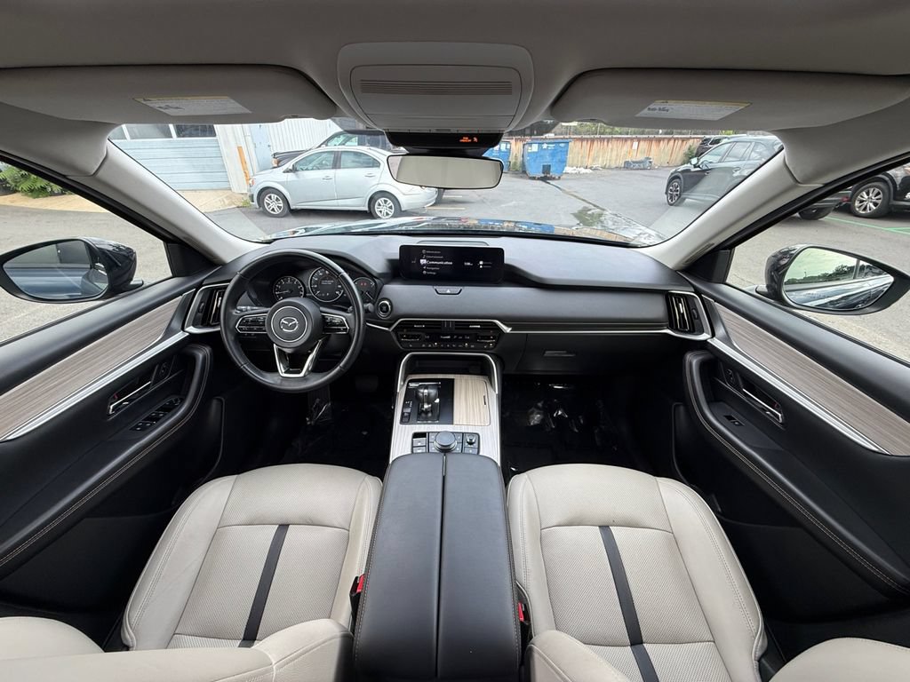 Used 2024 MAZDA CX-90 3.3 Turbo w/ Preferred Plus AWD/4WD image 23