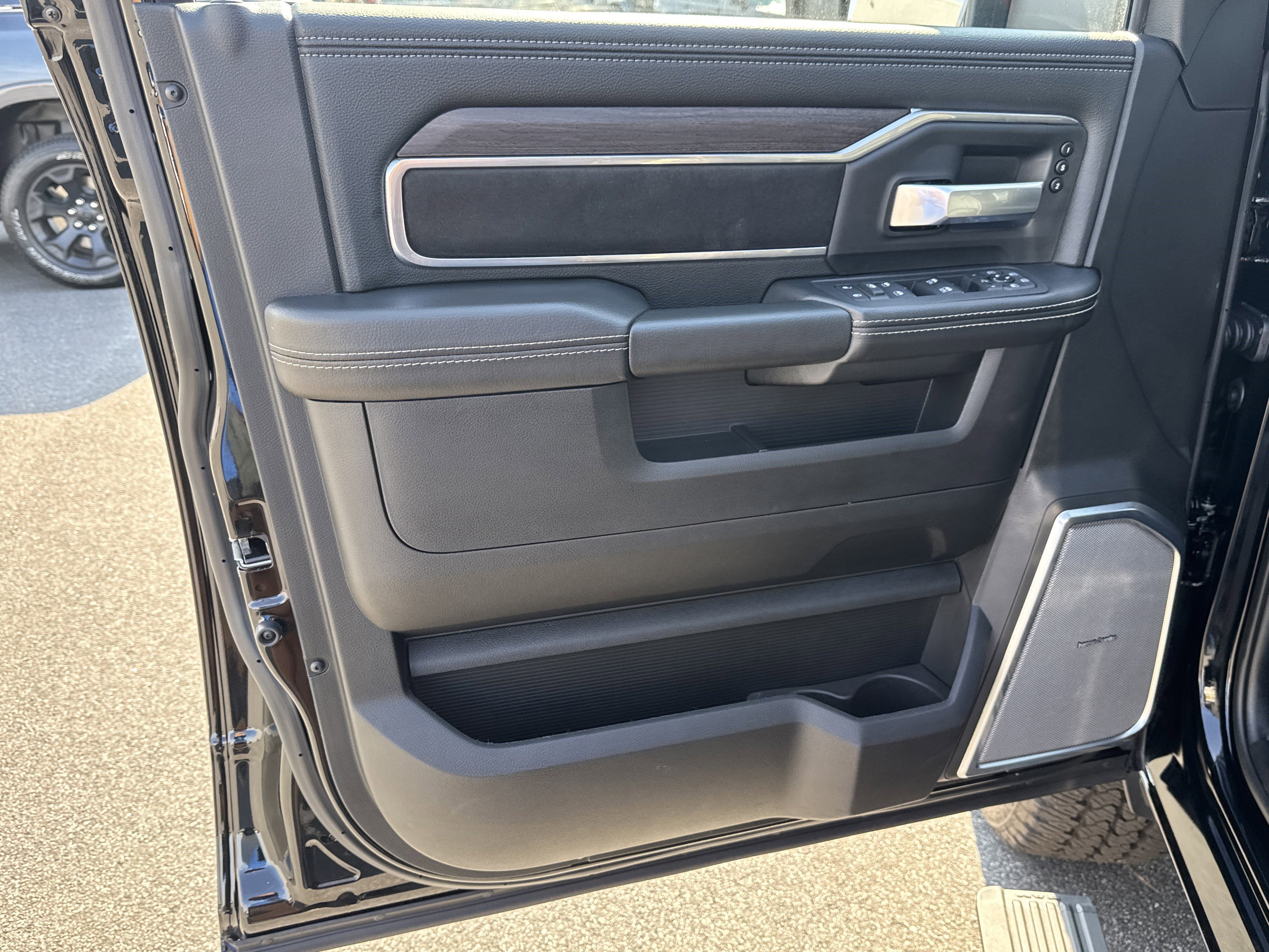 New 2025 RAM 2500 Laramie image 17