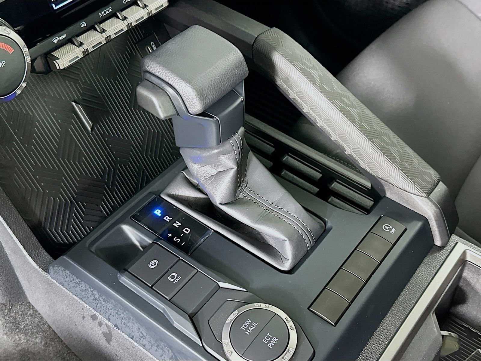 Certified 2025 Toyota Tacoma SR5 RWD image 17