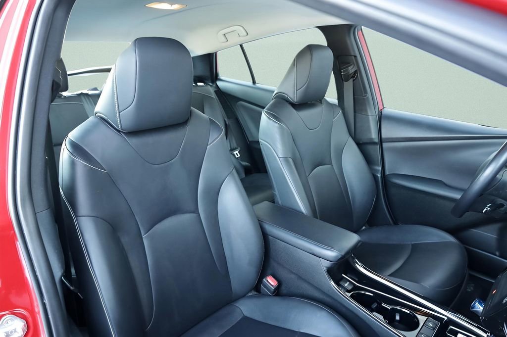 Certified 2022 Toyota Prius Prime Limited image 13