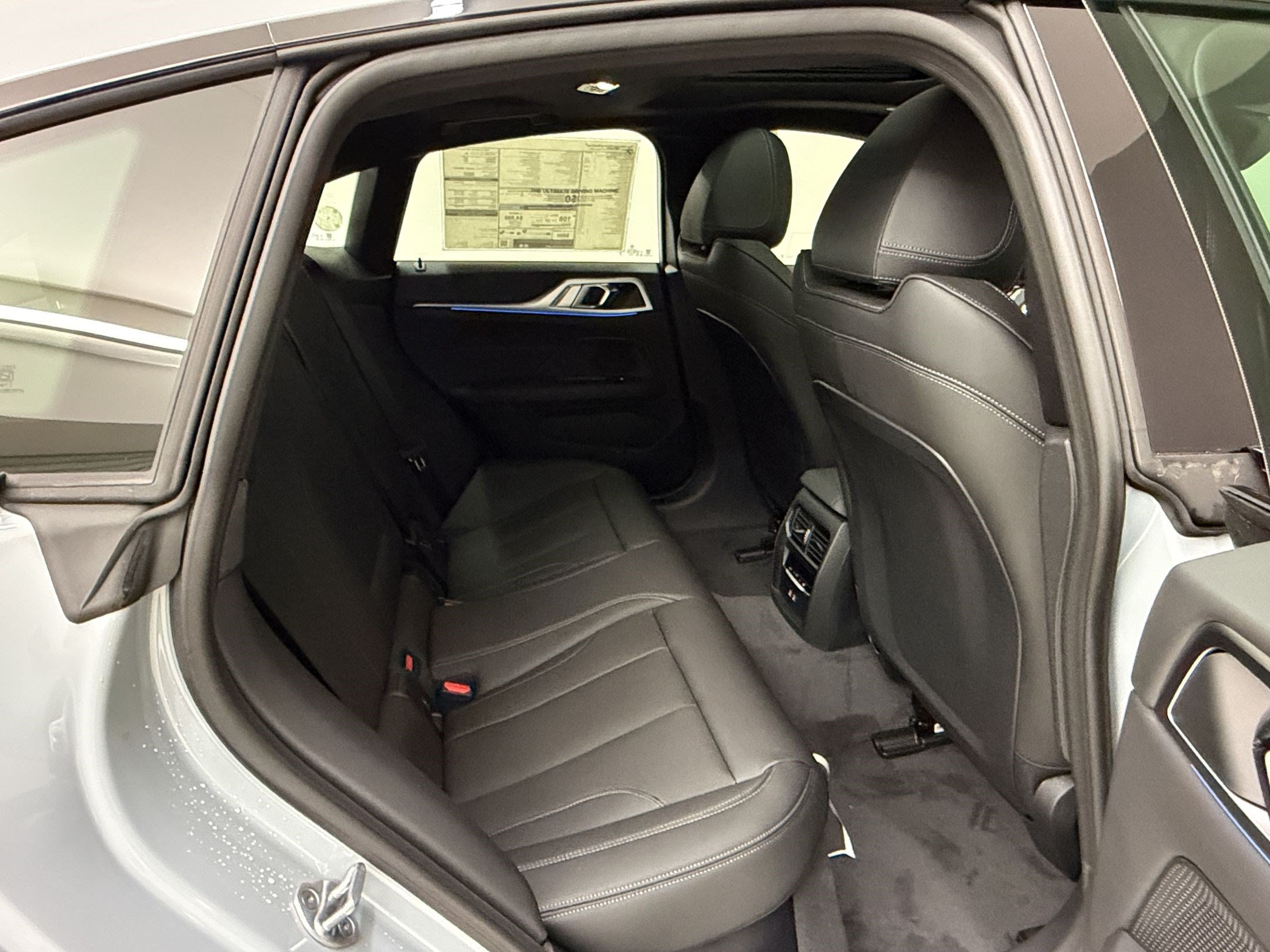New 2026 BMW i4 eDrive40 w/ M Sport Package RWD image 30