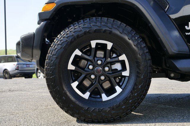 Used 2021 Jeep Wrangler Unlimited Sport w/ Sun And Sound Package image 10