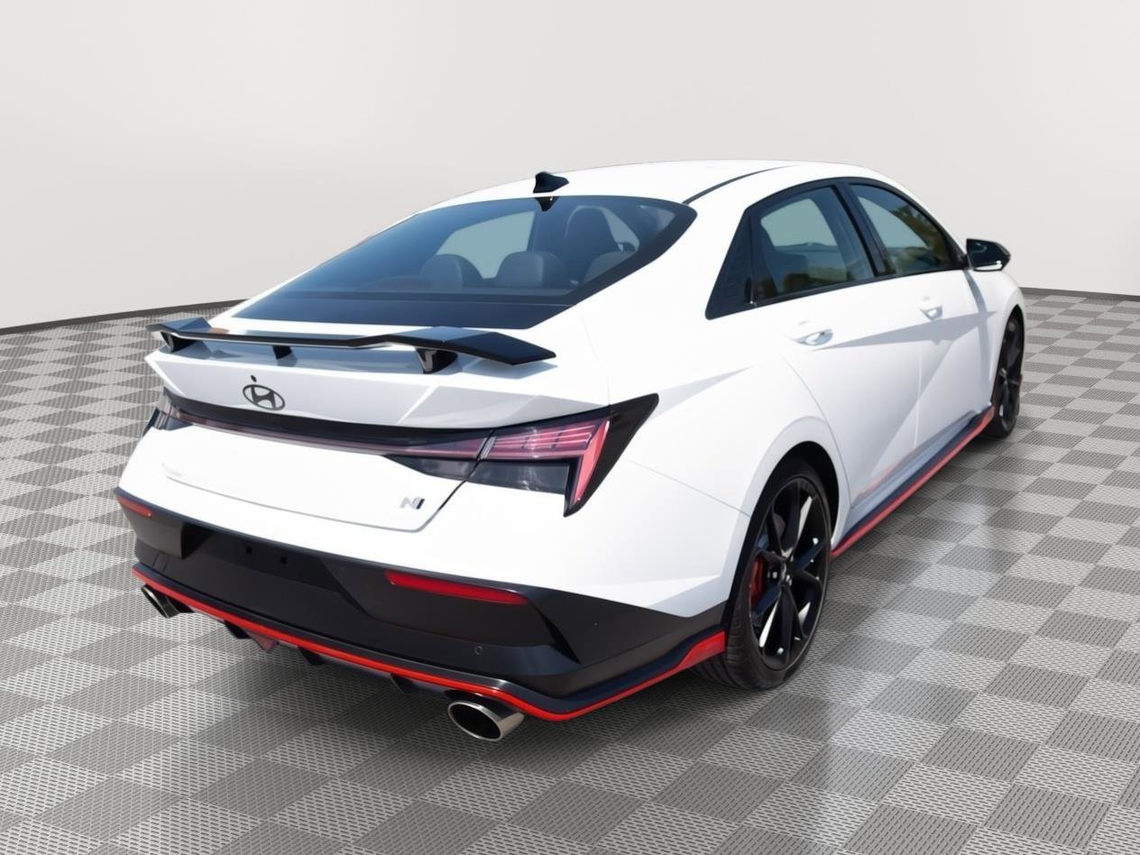 Used 2025 Hyundai Elantra N FWD image 5