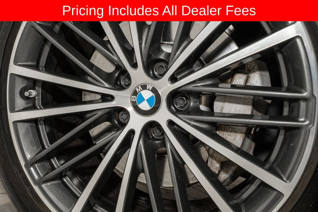 Used 2021 BMW 530e xDrive w/ Premium Package AWD/4WD image 24