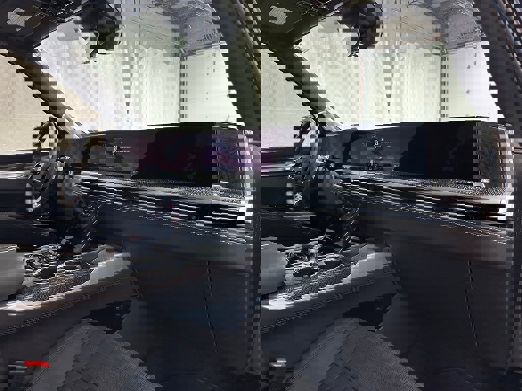 Used 2025 Cadillac Escalade V image 71