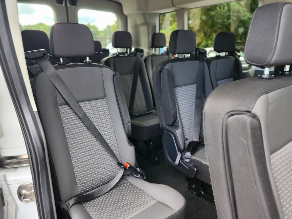 Used 2025 Ford Transit 350 XLT RWD image 17