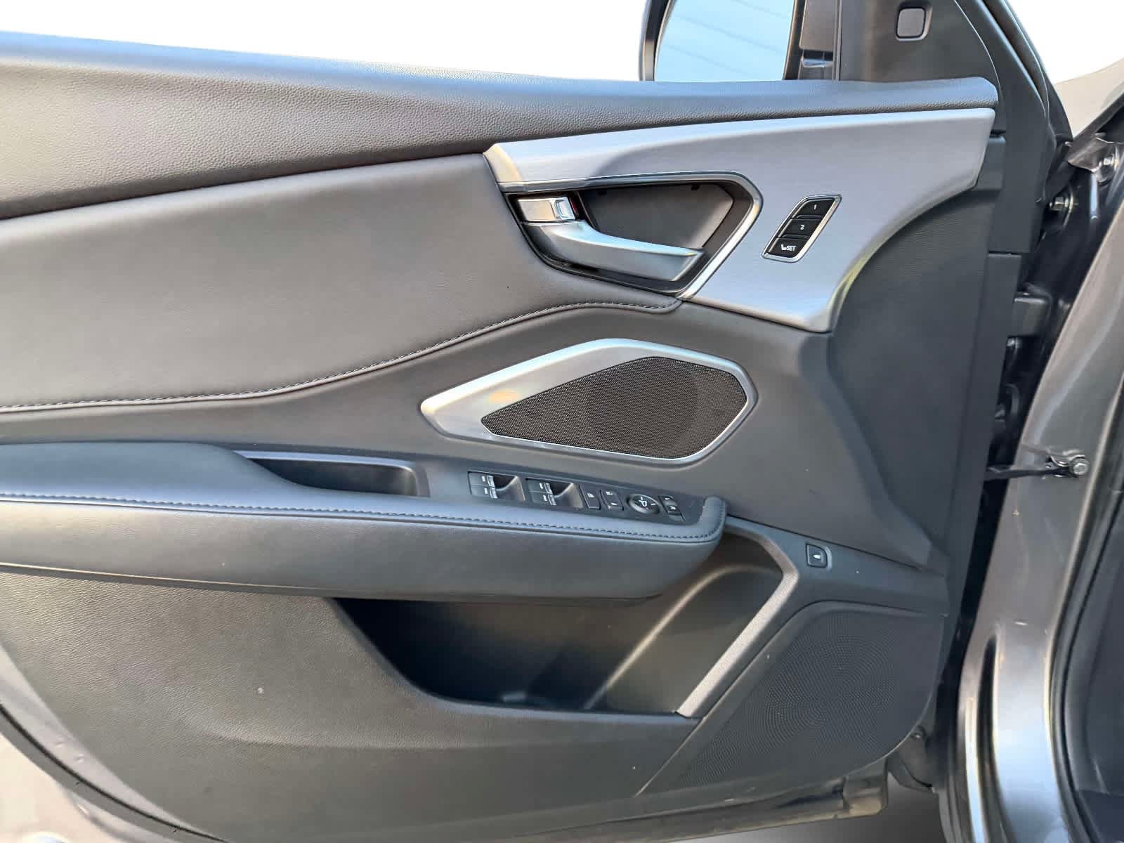 Used 2023 Acura RDX AWD image 18