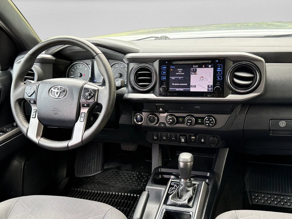 Used 2019 Toyota Tacoma TRD Off-Road w/ Technology Package AWD/4WD image 15