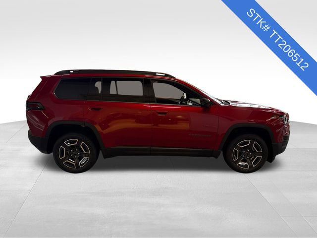 New 2026 Jeep Cherokee Laredo image 5