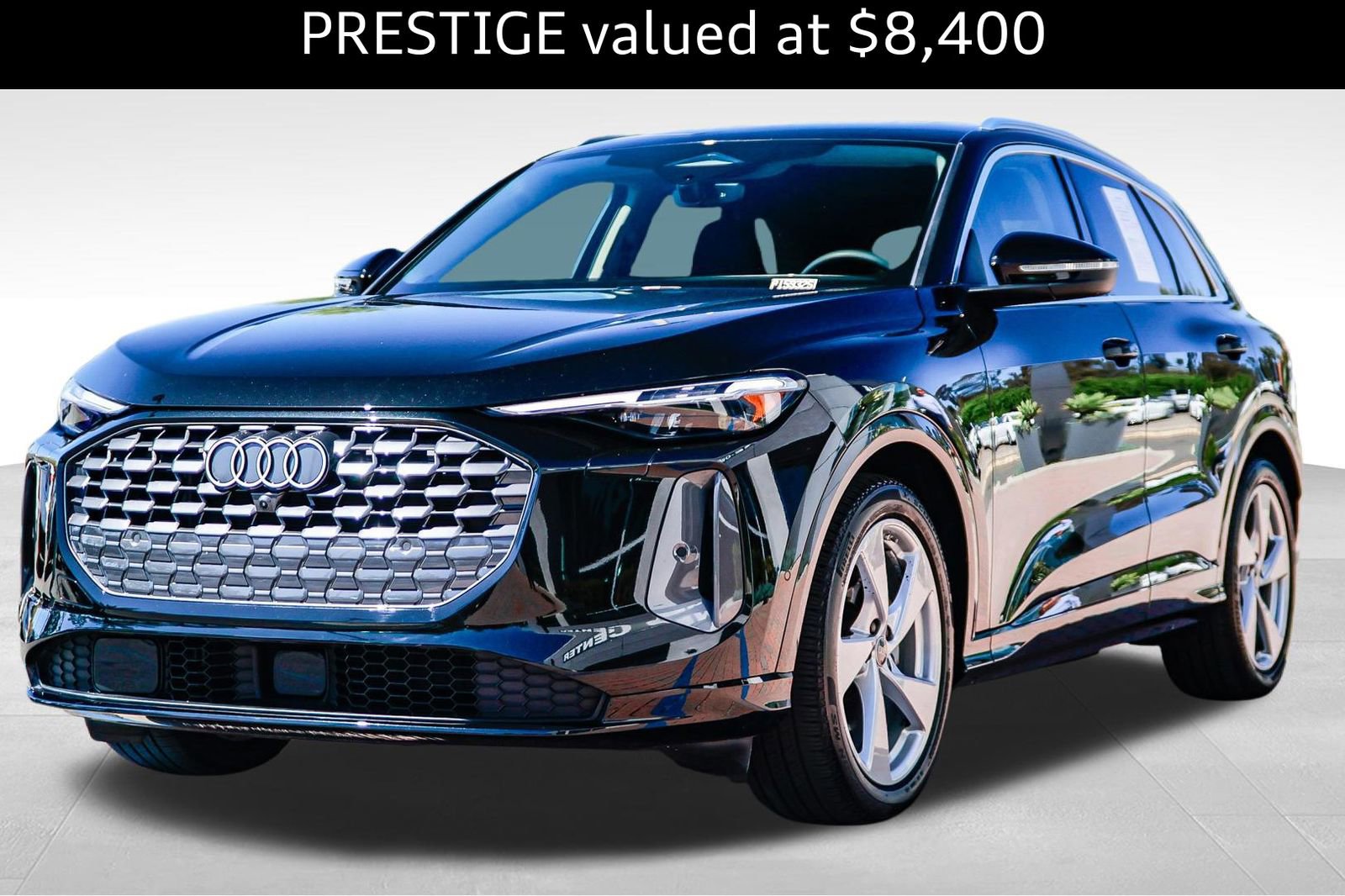Certified 2025 Audi Q5 Prestige image 3