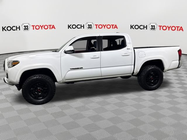 Used 2020 Toyota Tacoma SR5 AWD/4WD image 4