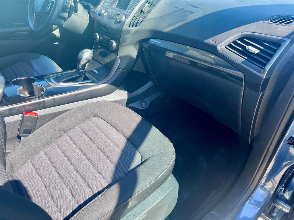 Certified 2018 Ford Edge SE AWD/4WD image 17