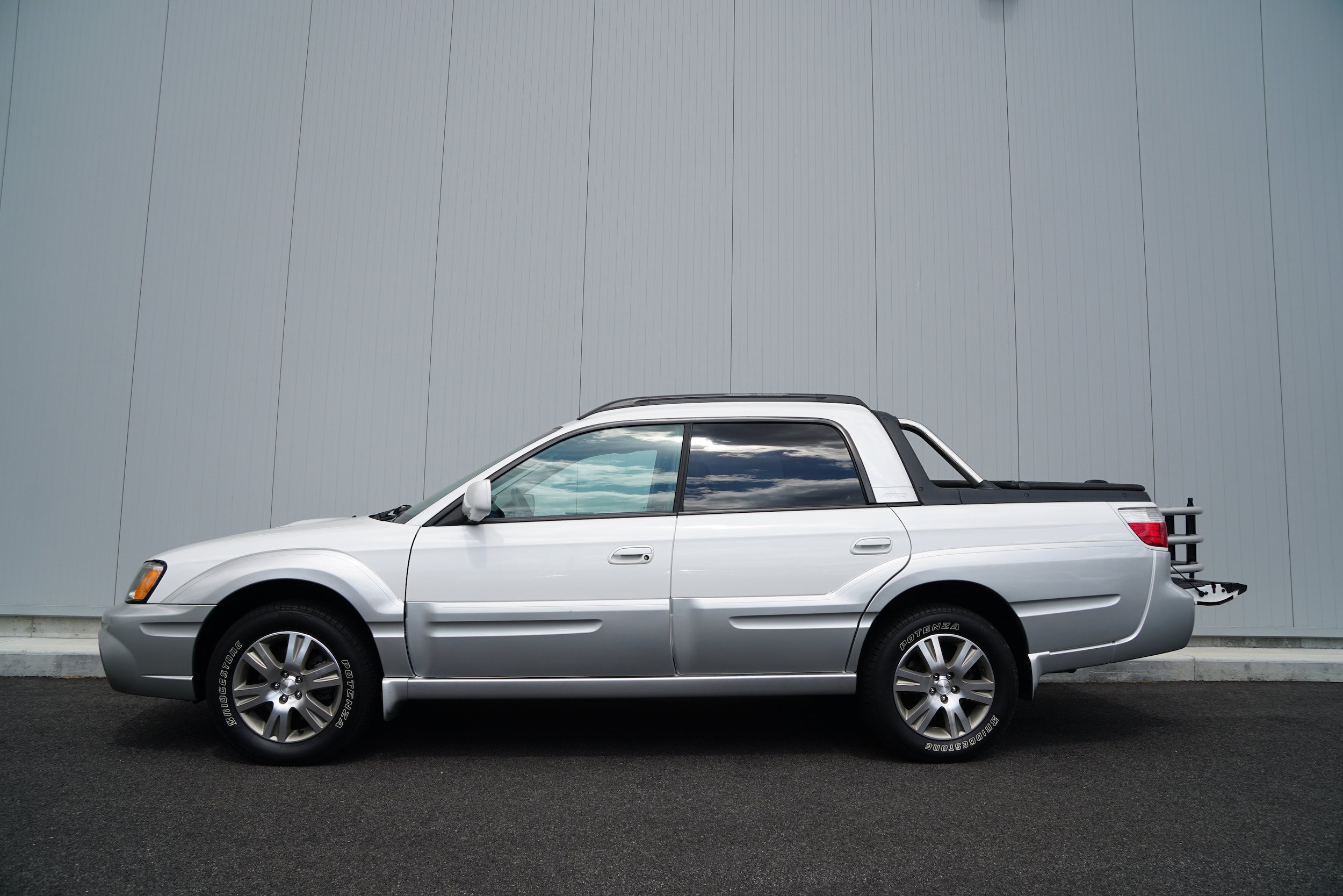 Used 2005 Subaru Baja Turbo AWD/4WD image 11