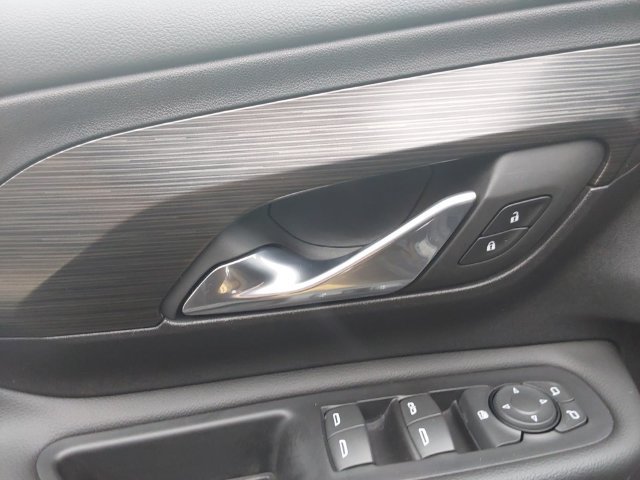 Used 2023 GMC Terrain SLE w/ Driver Convenience Package AWD/4WD image 16