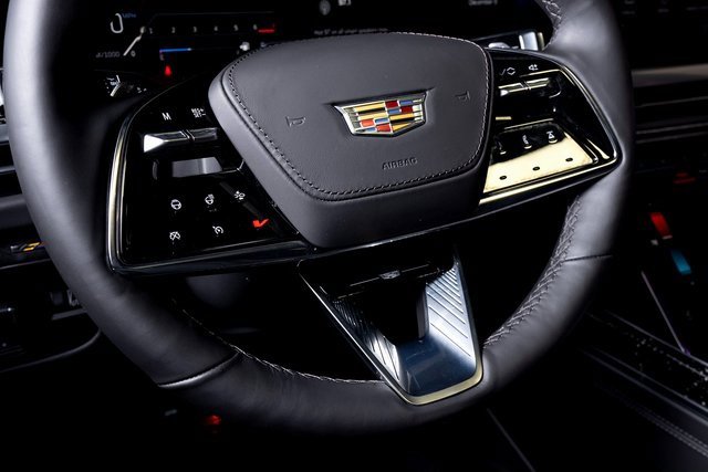 Used 2025 Cadillac Escalade V image 29