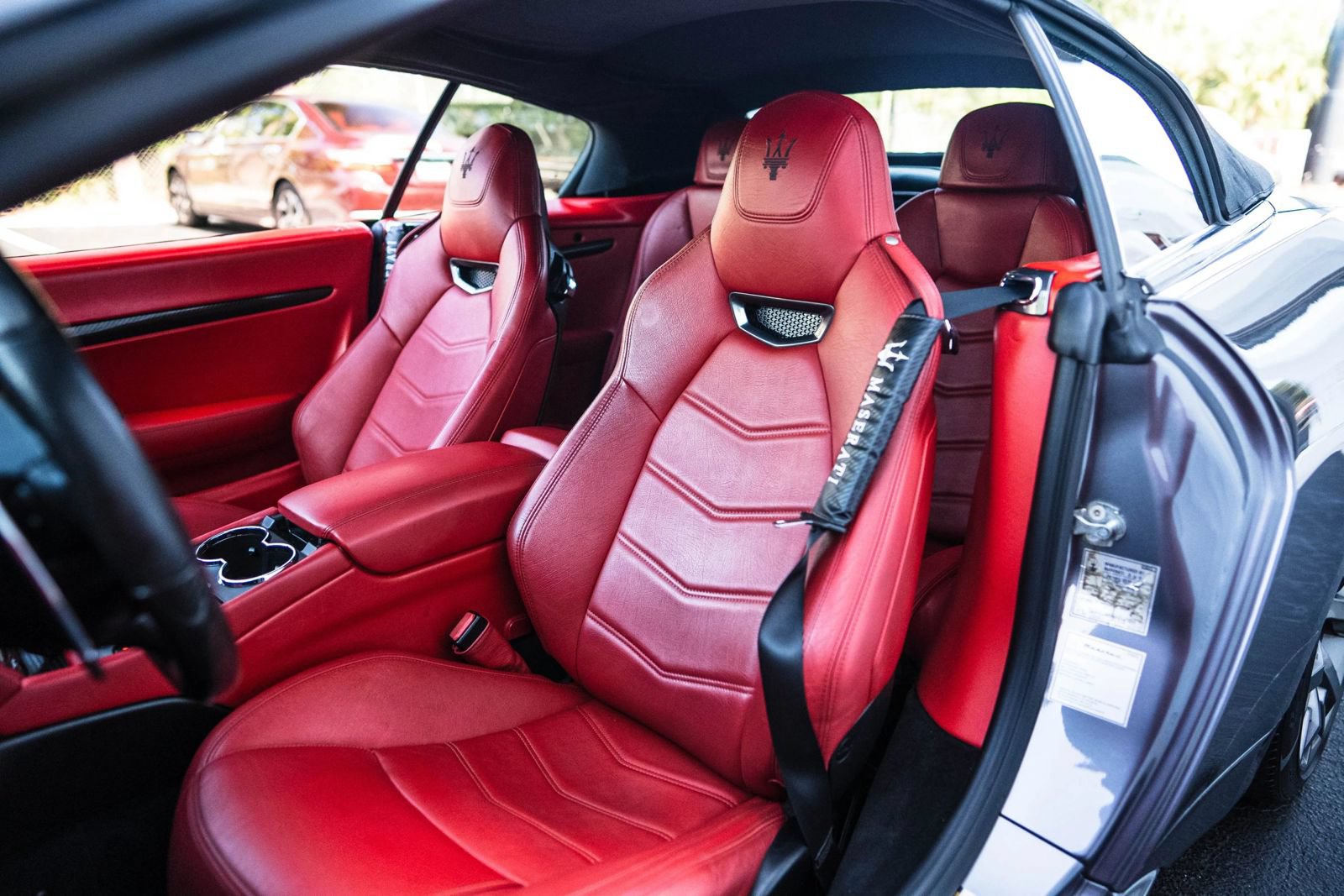 Used 2015 Maserati GranTurismo MC RWD image 24