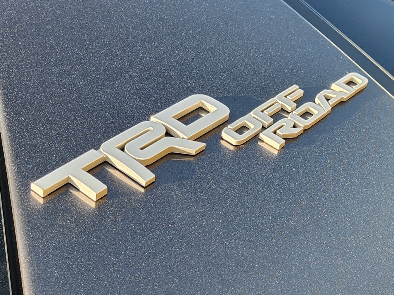 Used 2018 Toyota 4Runner TRD Off-Road AWD/4WD image 10