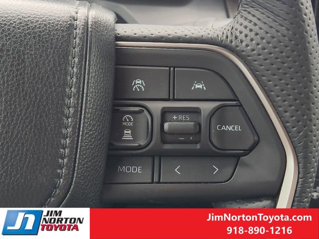 Used 2025 Toyota Tacoma Limited AWD/4WD image 29