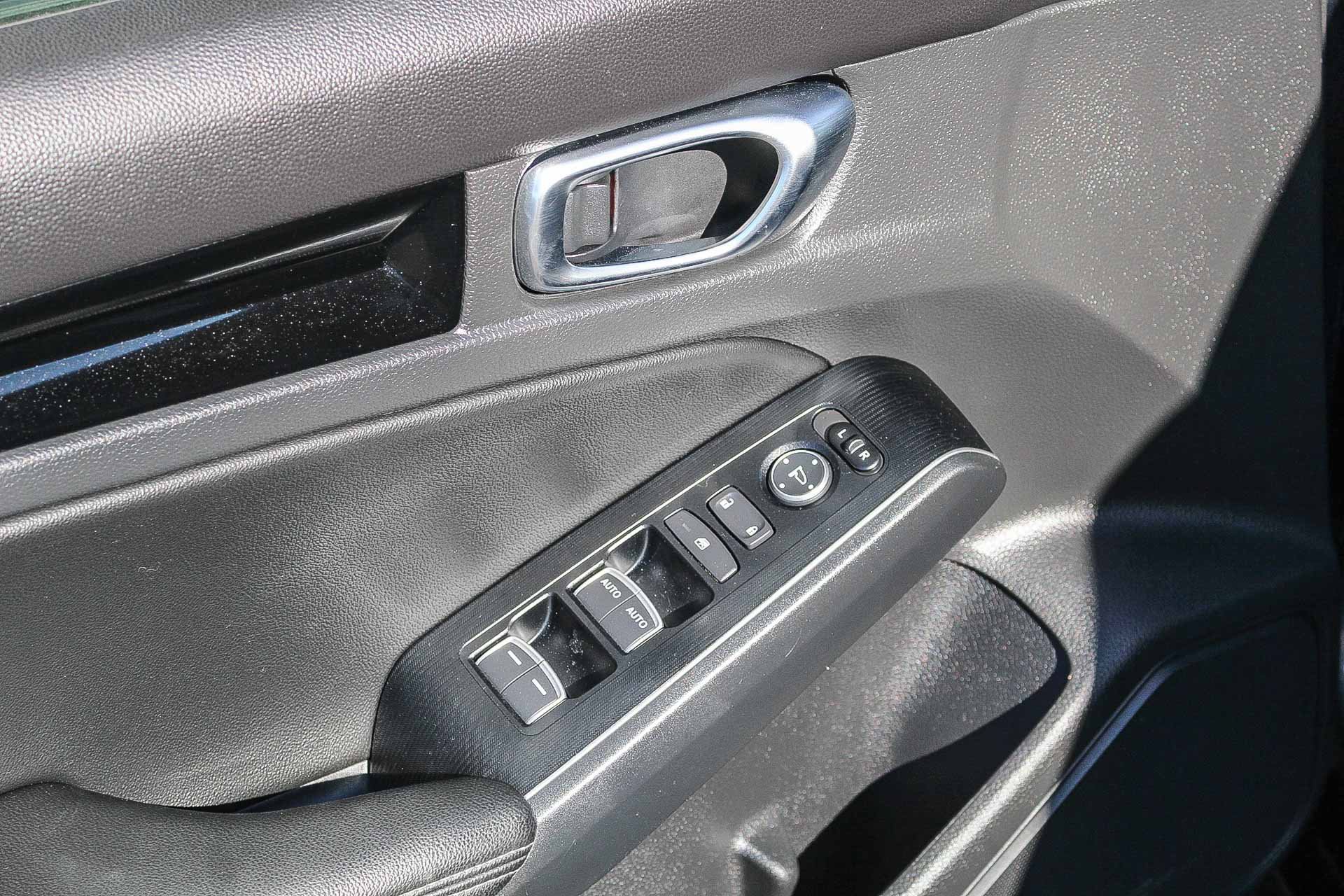 Certified 2024 Honda Civic Sport Touring image 12