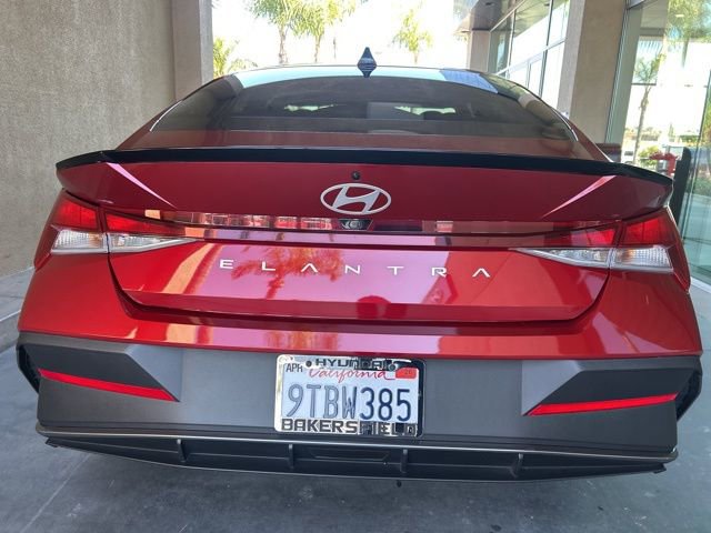 Certified 2025 Hyundai Elantra Sport image 24
