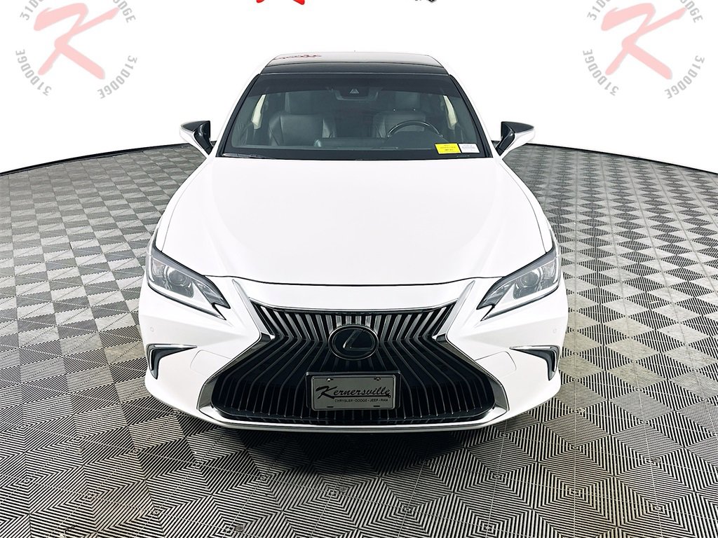 Used 2019 Lexus ES 350 w/ Premium Package image 2