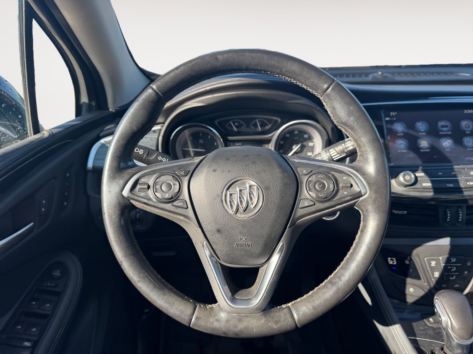 Used 2020 Buick Envision Essence AWD/4WD image 12