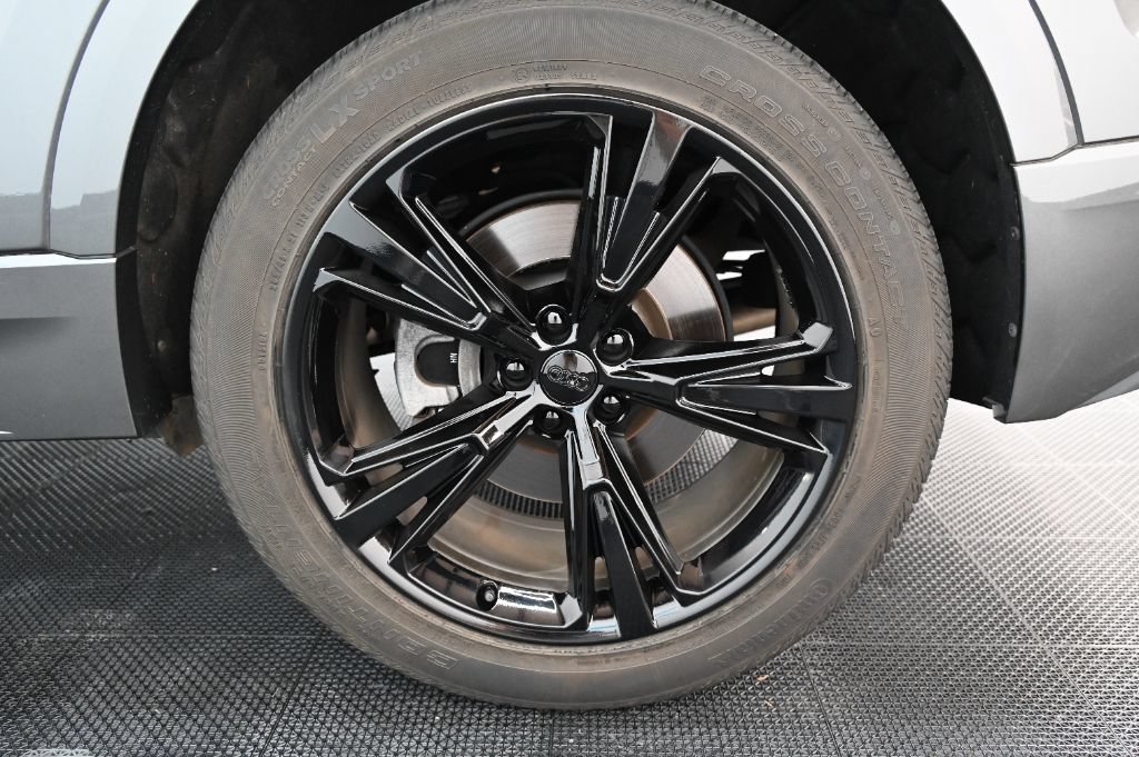 Used 2020 Audi Q8 Premium w/ Cold Weather Package AWD/4WD image 46