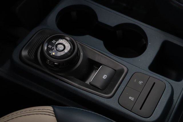 New 2025 Ford Maverick Lariat w/ 4K Tow Package image 32