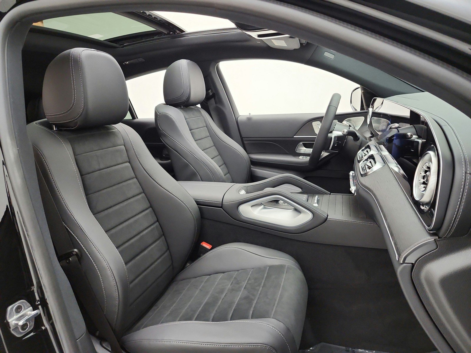 New 2027 Mercedes-Benz GLE 450 4MATIC Coupe image 15