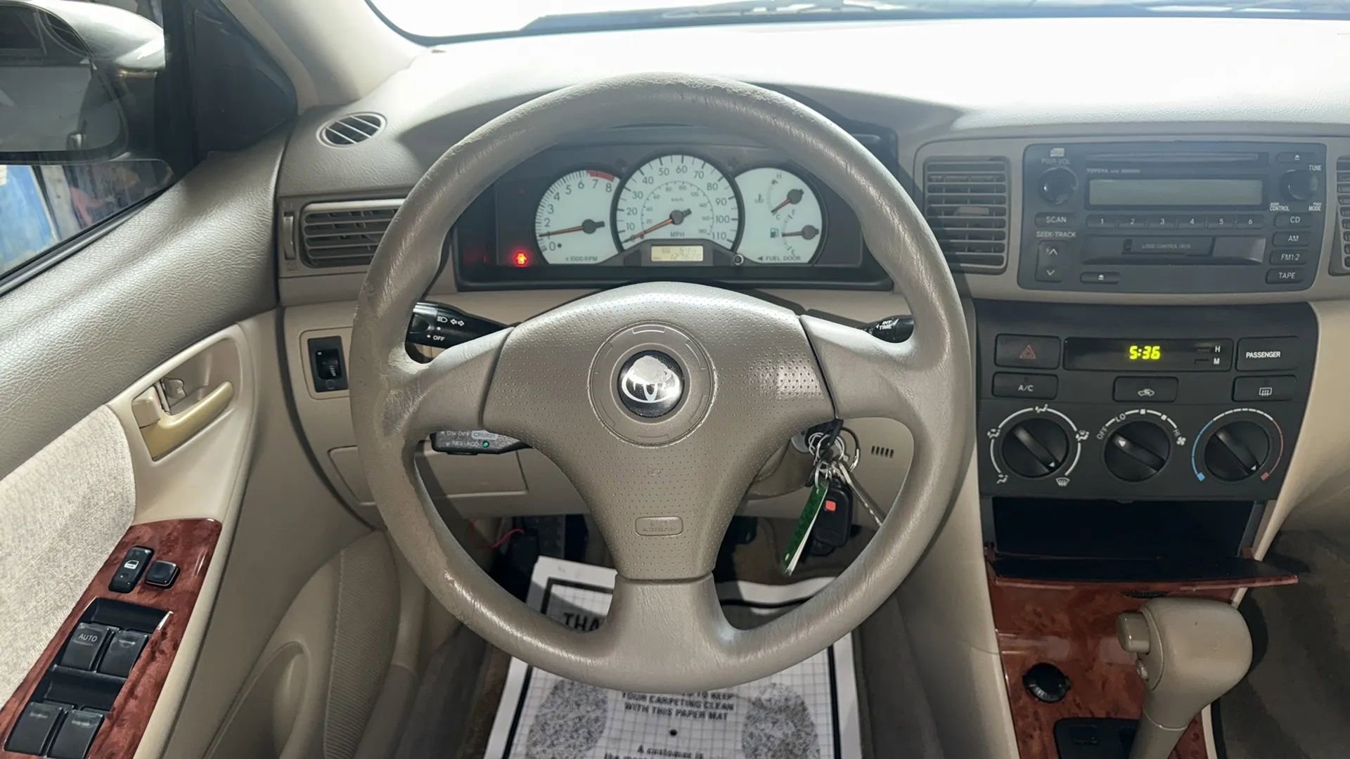 Used 2004 Toyota Corolla LE image 7