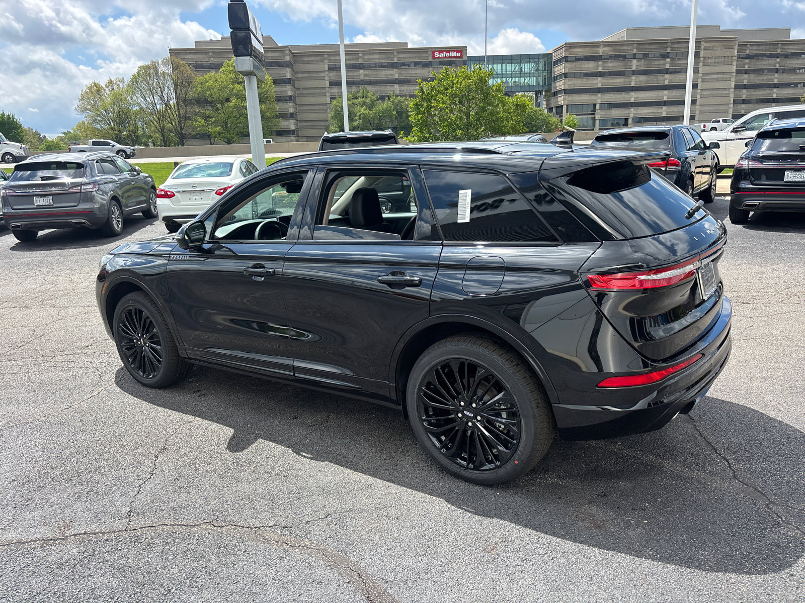New 2026 Lincoln Corsair Premiere AWD/4WD image 5