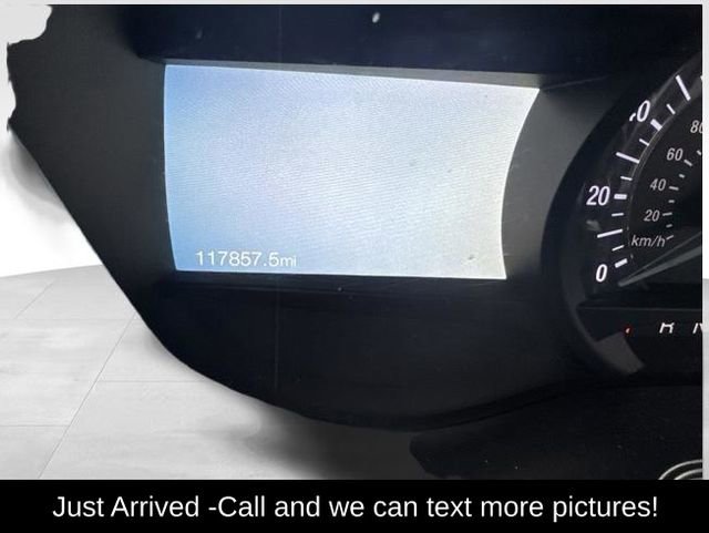 Used 2020 Ford Fusion SE FWD image 1