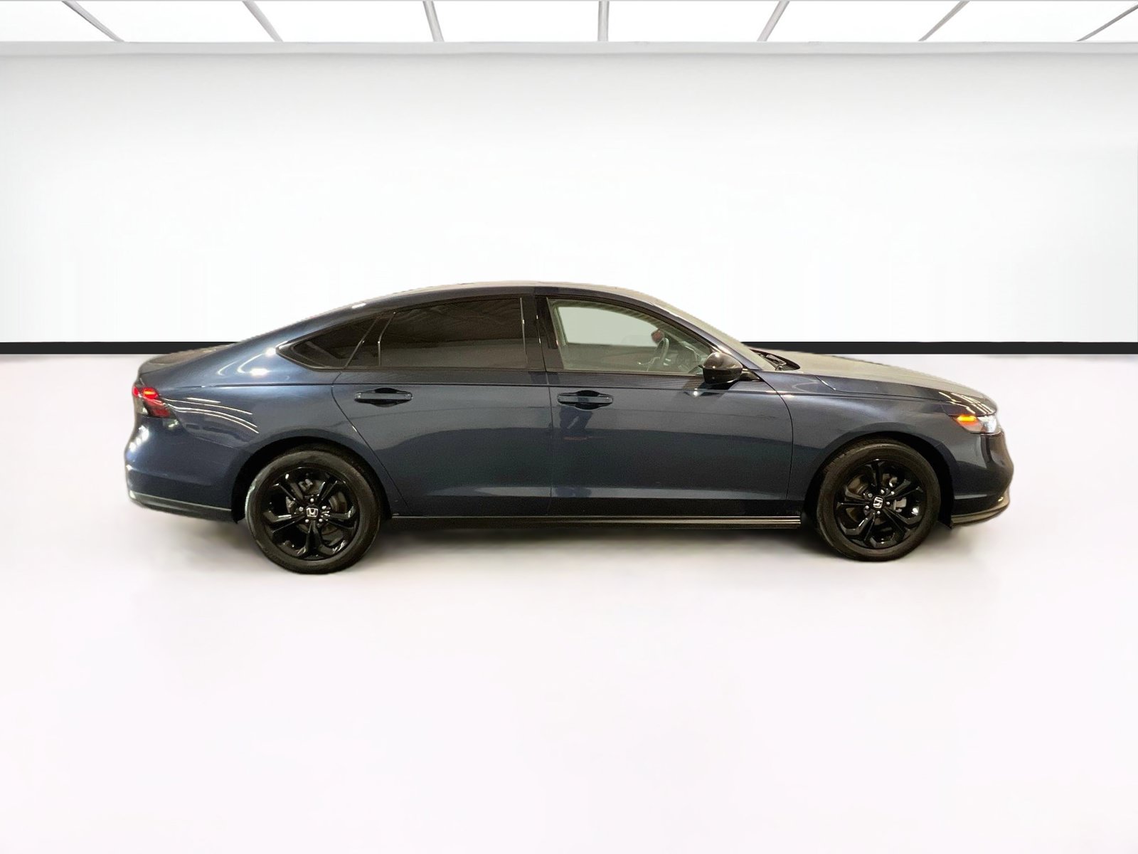 Used 2025 Honda Accord SE image 24