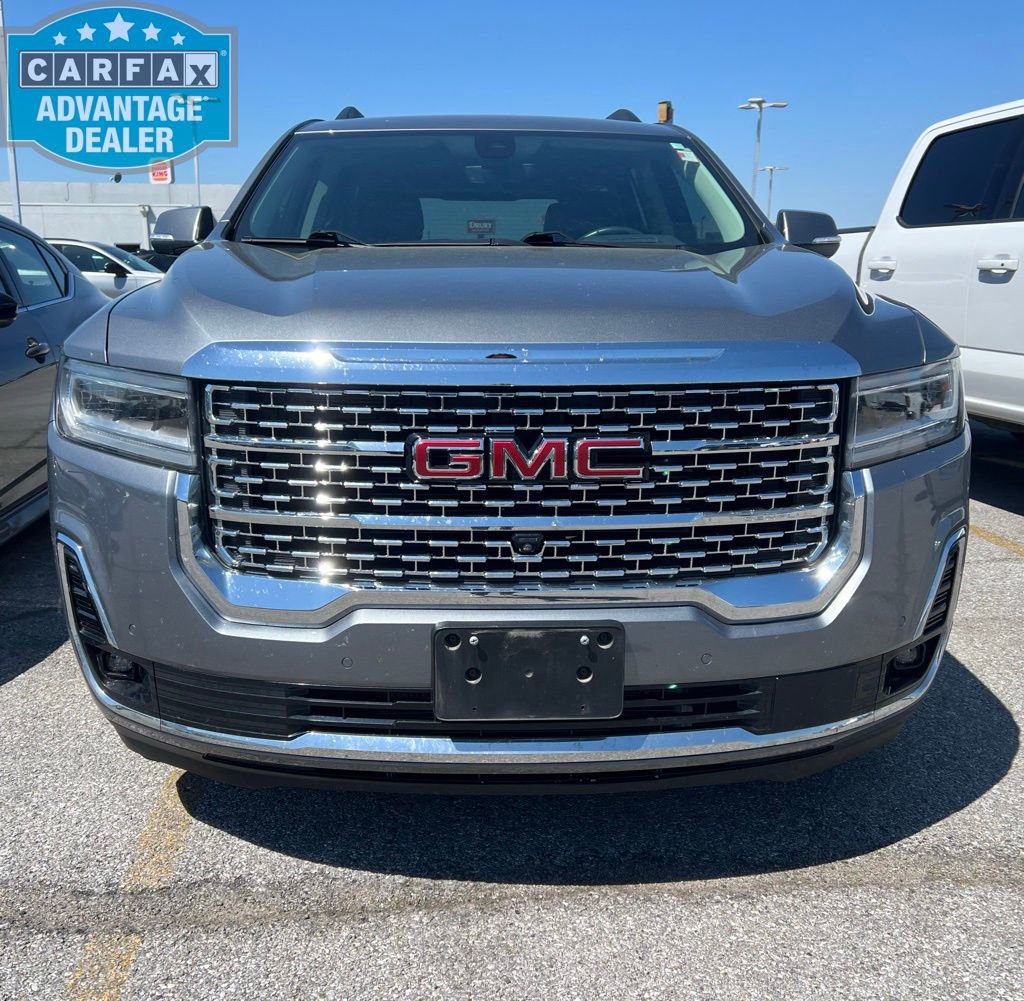 Used 2021 GMC Acadia Denali w/ Denali Technology Package FWD image 2