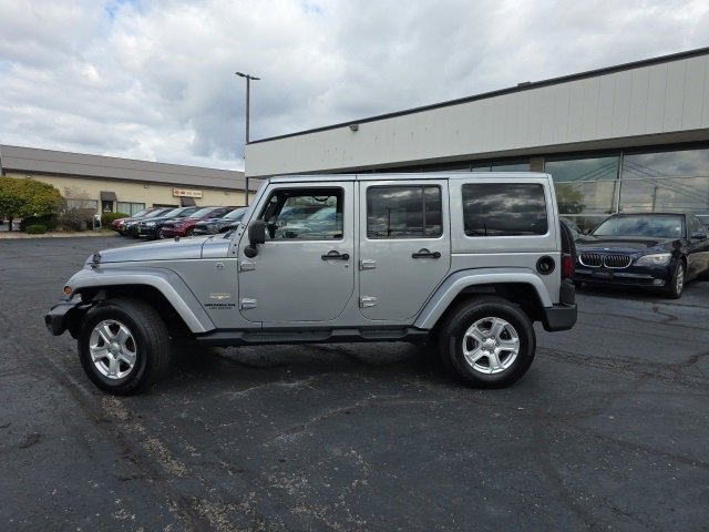 Used 2014 Jeep Wrangler Unlimited Sahara w/ Connectivity Group image 3