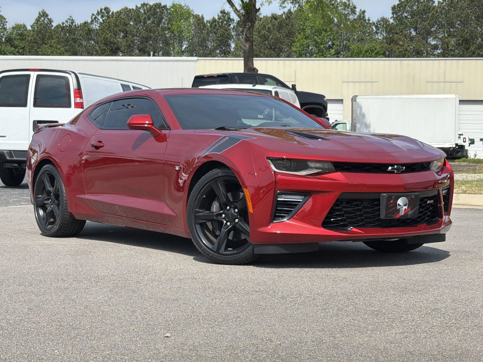 Used 2017 Chevrolet Camaro SS RWD image 2