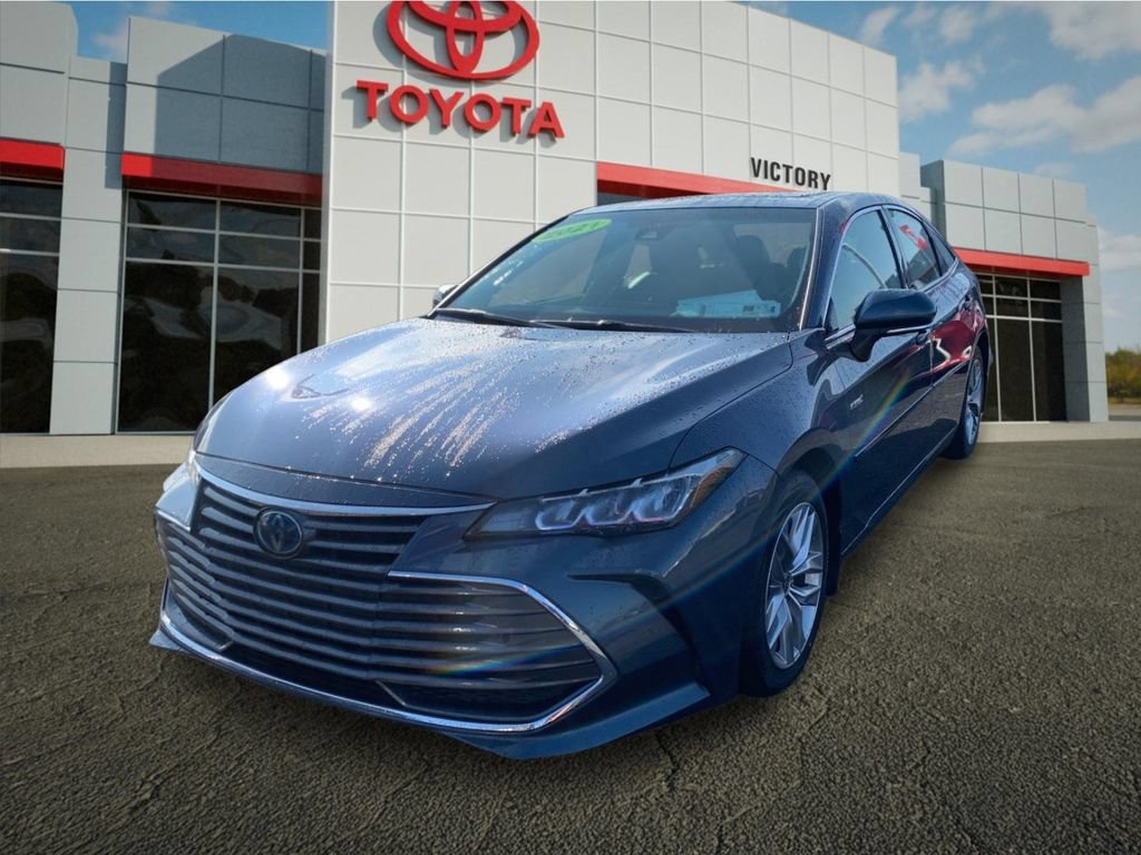 Used 2021 Toyota Avalon XLE w/ Moonroof Package FWD image 7
