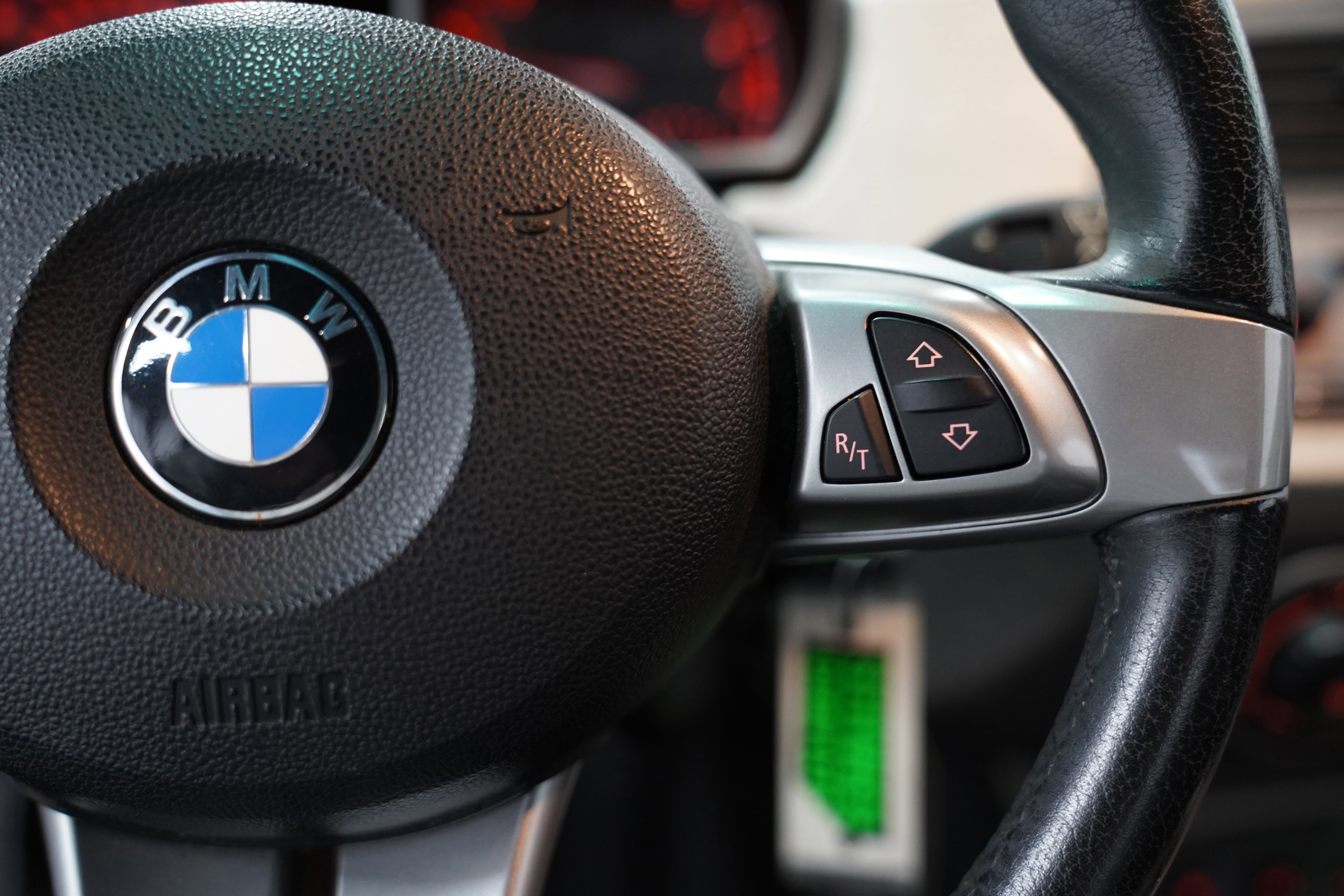 Used 2004 BMW Z4 3.0i image 19