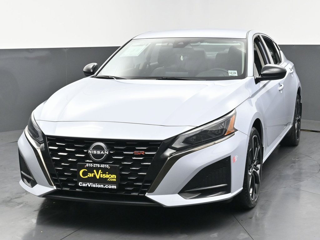 Used 2023 Nissan Altima 2.5 SR image 7