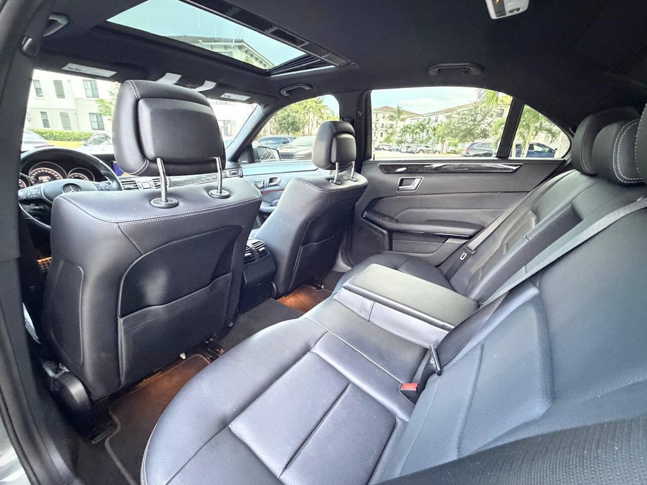 Used 2016 Mercedes-Benz E 350 Sedan w/ Premium Package image 16