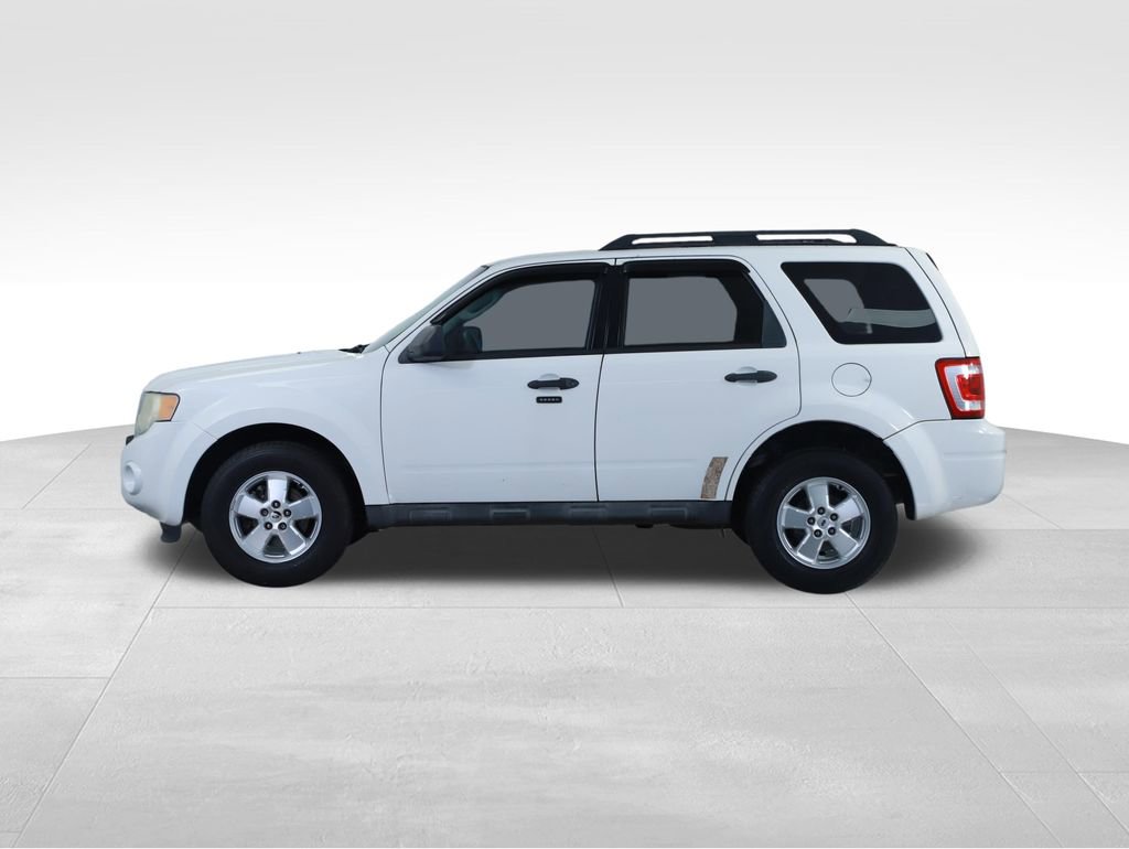 Used 2010 Ford Escape XLT AWD/4WD image 5