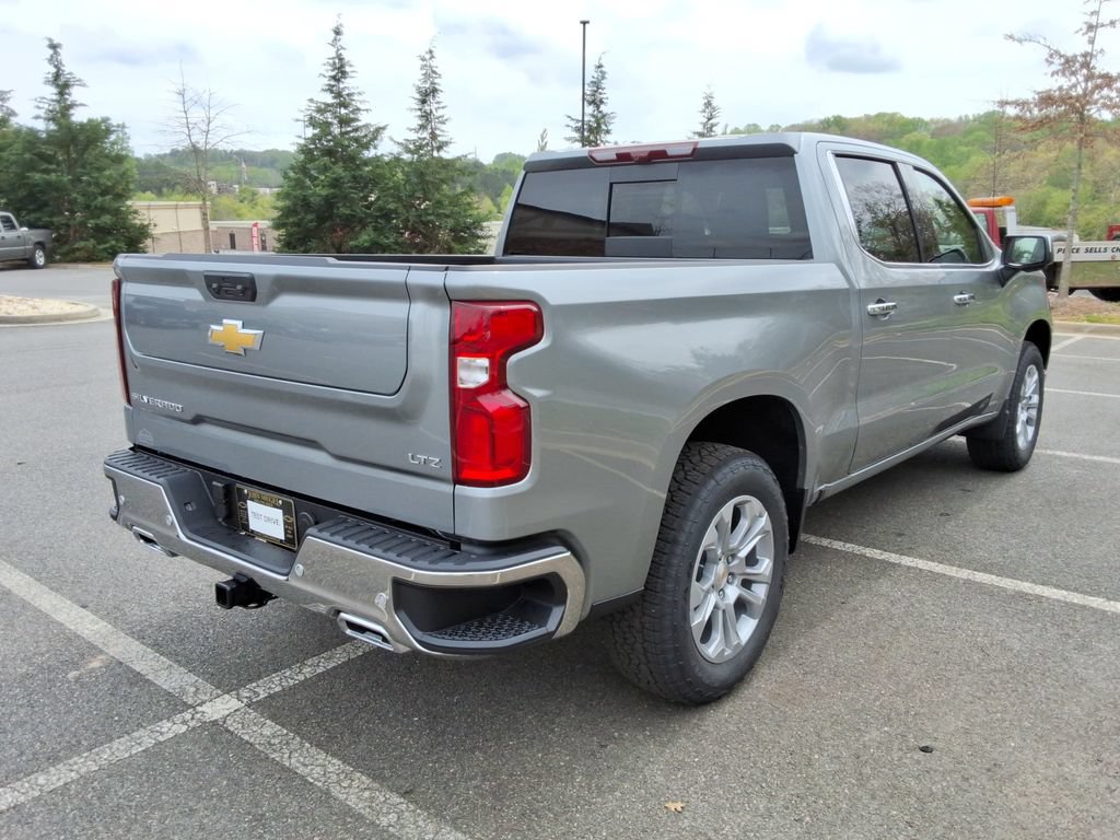 New 2026 Chevrolet Silverado 1500 LTZ w/ LTZ Premium Package AWD/4WD image 5