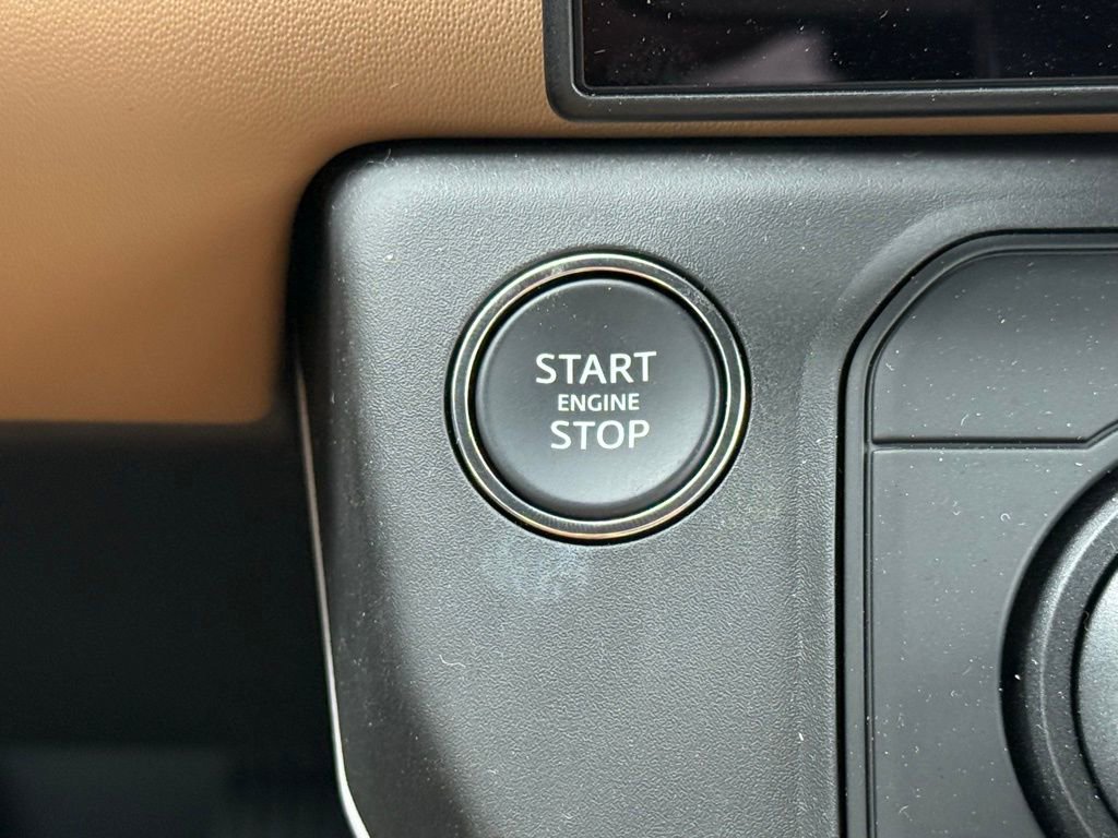 New 2026 Land Rover Defender 110 X-Dynamic SE image 23