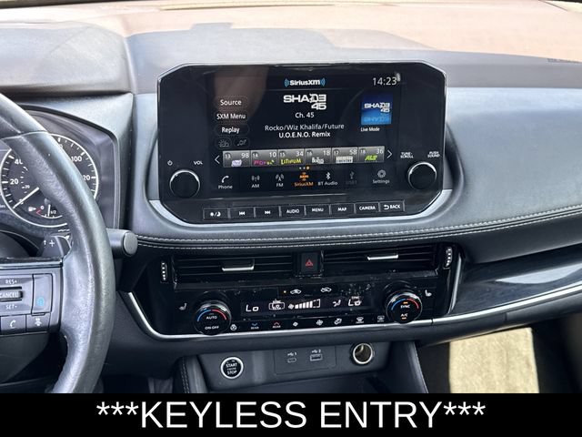 Used 2023 Nissan Rogue SL w/ SL Premium Package FWD image 12