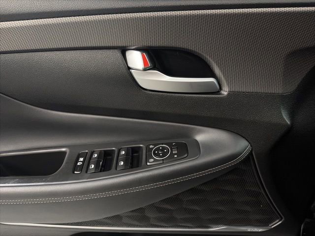 Used 2019 Hyundai Santa Fe Limited image 16