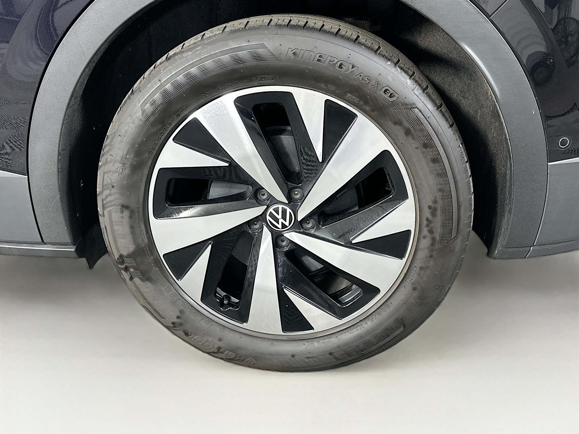 Used 2024 Volkswagen ID.4 Pro RWD image 11