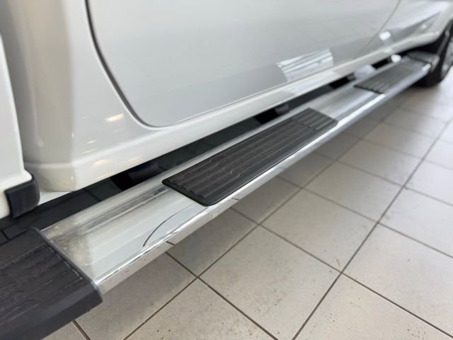 Used 2024 Chevrolet Silverado 1500 LT AWD/4WD image 30