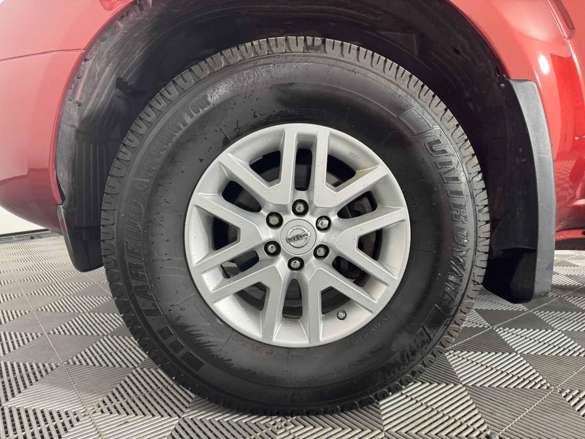 Used 2018 Nissan Frontier SV image 38