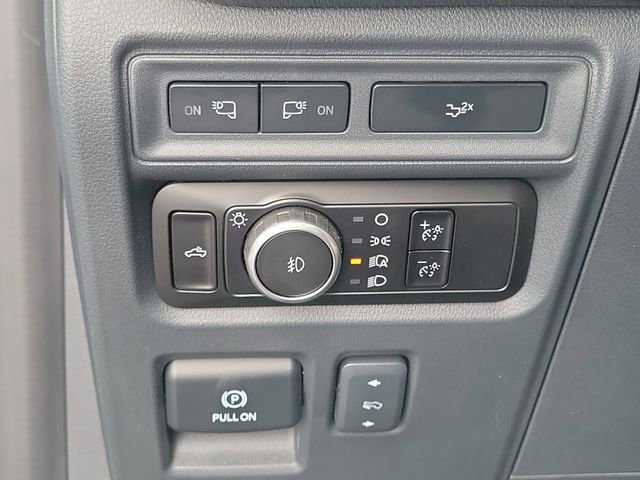 Used 2023 Ford F150 Lariat w/ Equipment Group 502A High image 17